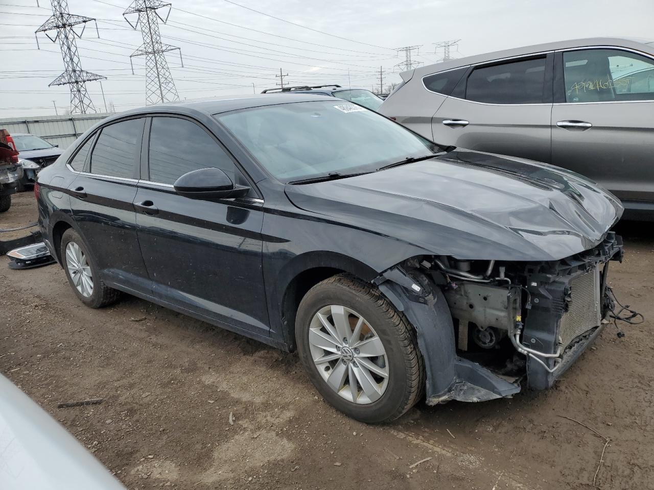 2019 Volkswagen Jetta - Image 4
