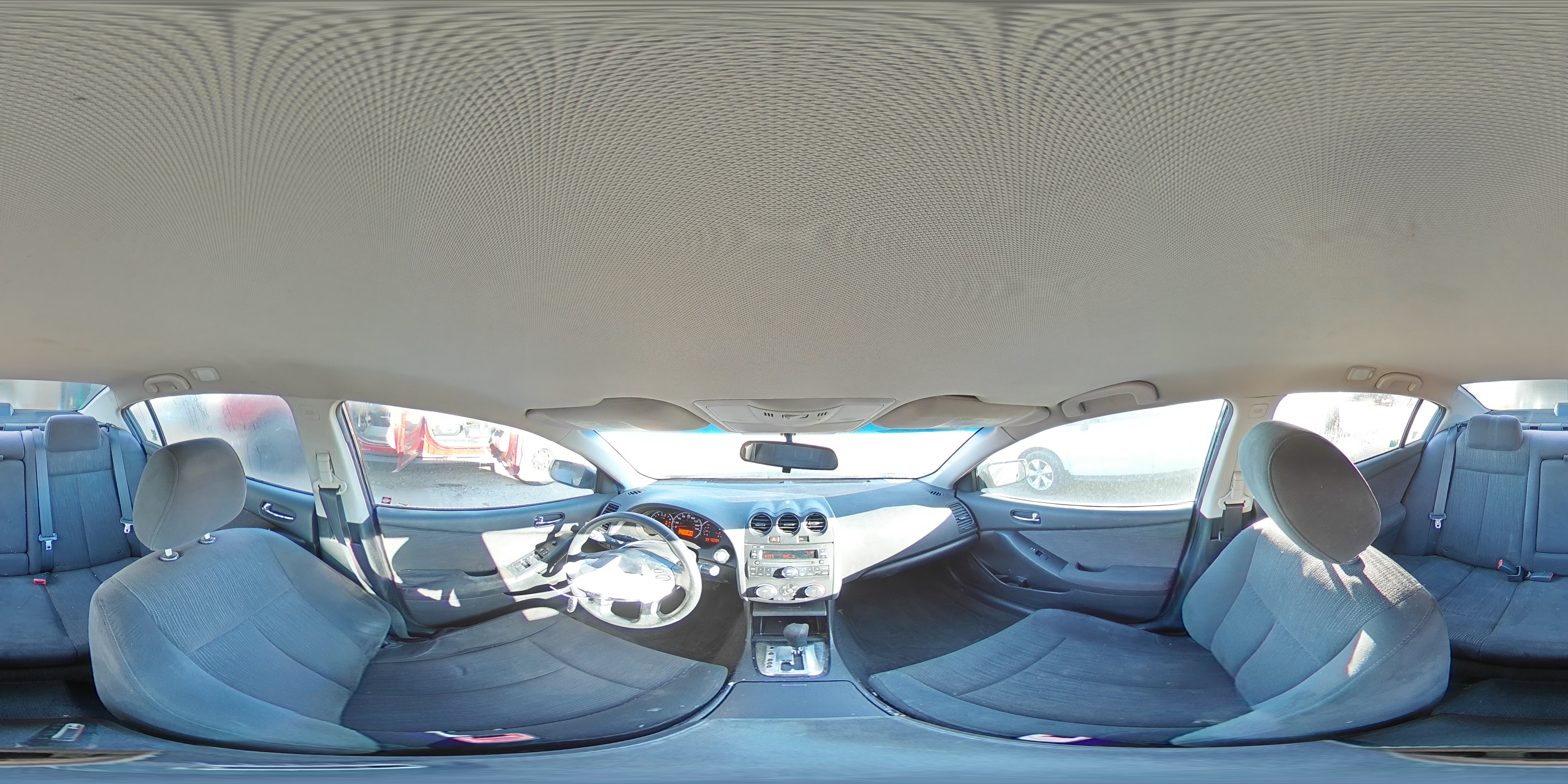 2010 Nissan Altima - Image 13