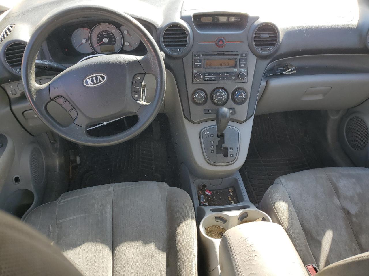 2007 Kia Rondo Lx VIN: KNAFG526777105492 Lot: 49839865