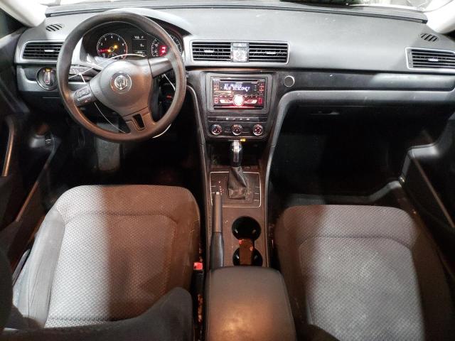 Sedans VOLKSWAGEN PASSAT 2013 Czarny