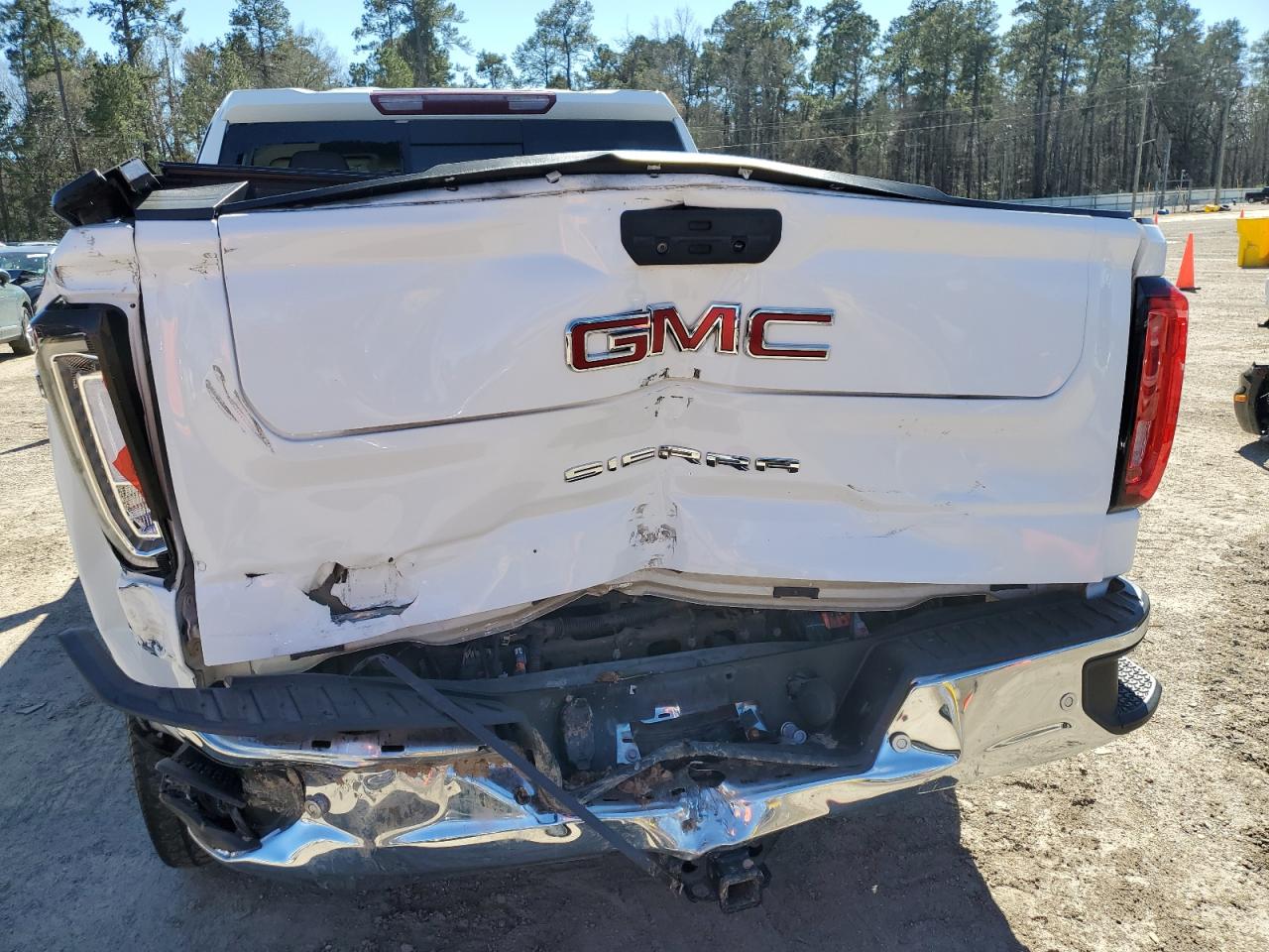 2020 GMC Sierra - Image 6