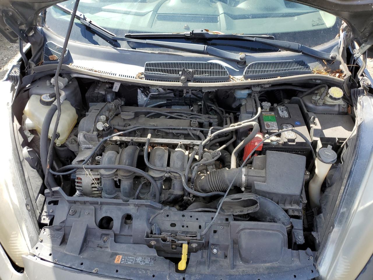 2014 Ford Fiesta - Image 11