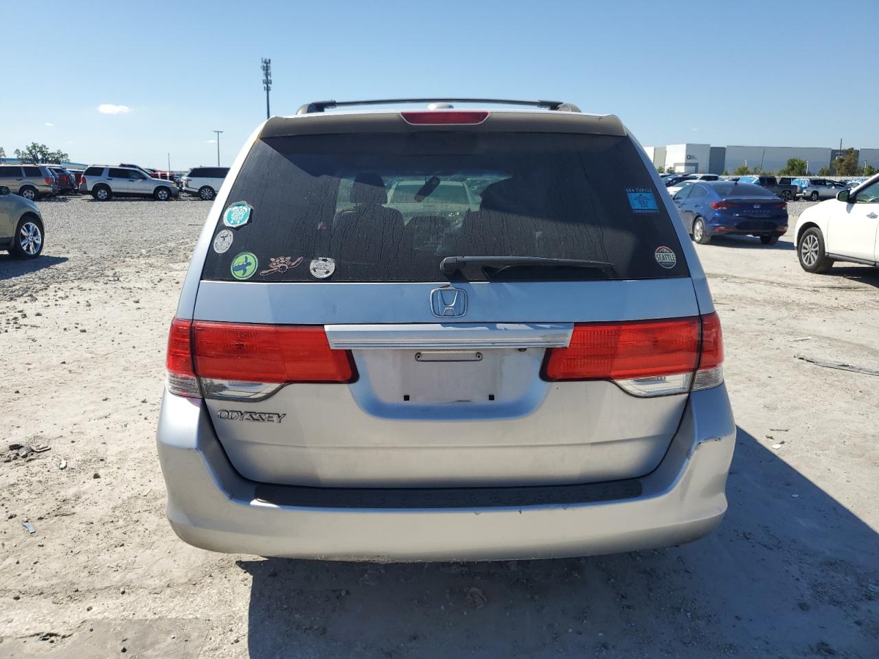 2010 Honda Odyssey - Image 6