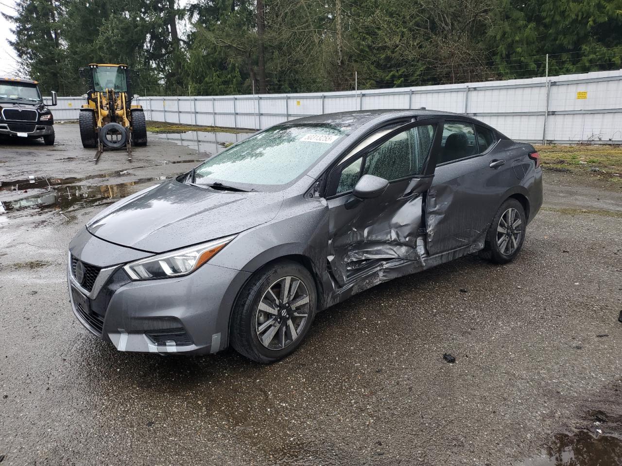 2020 Nissan Versa Sv for Sale in Arlington, WA - Side