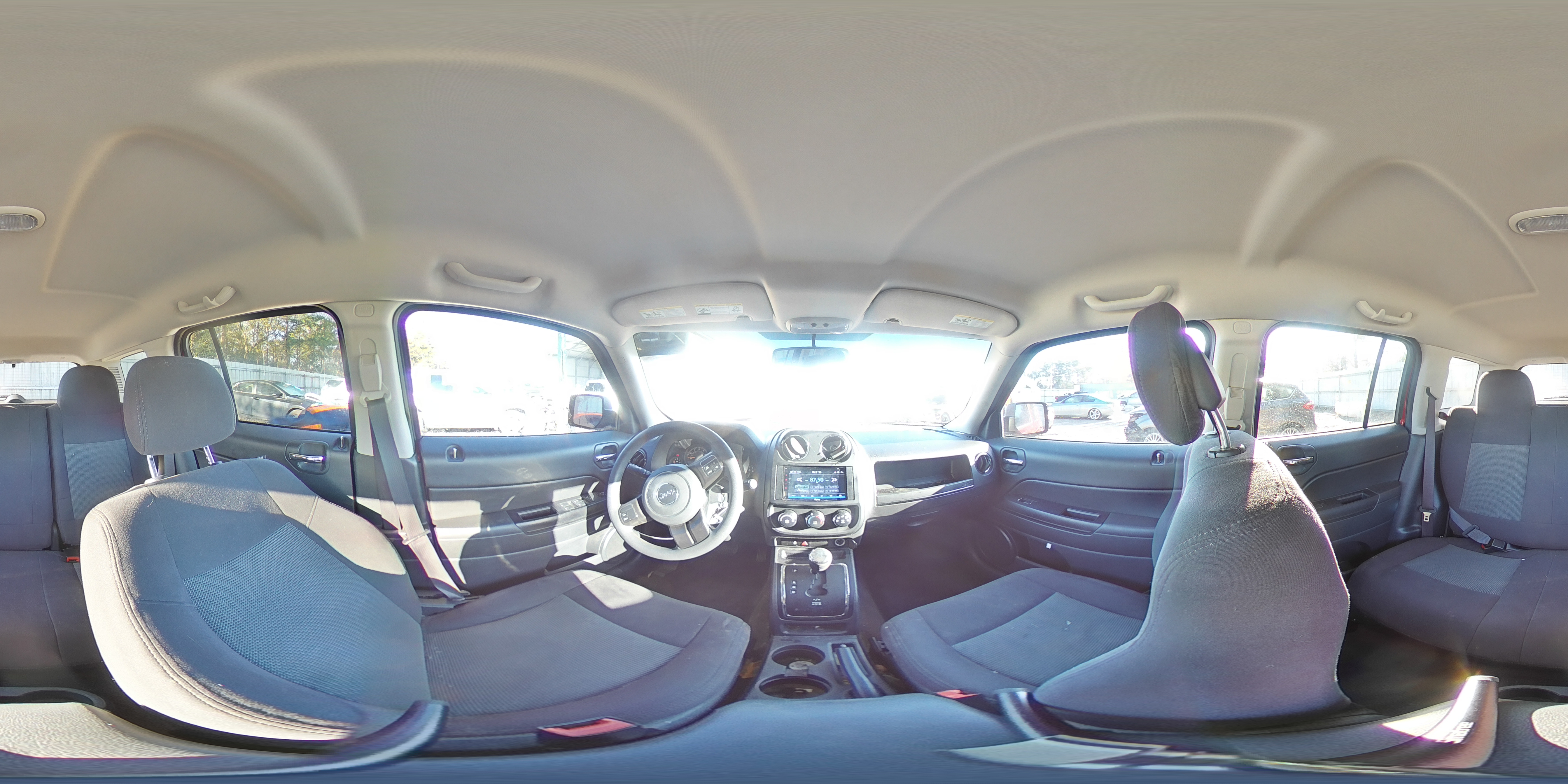 2017 Jeep Liberty (Patriot) - Image 15