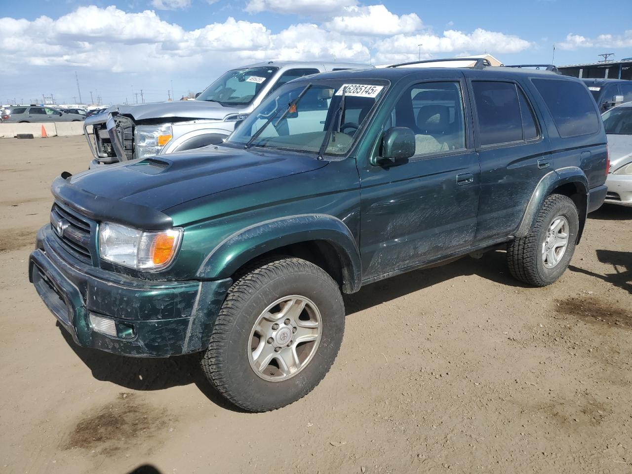 2000 Toyota 4Runner - Image 1