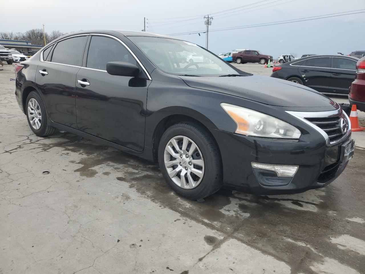 2015 Nissan Altima - Image 4