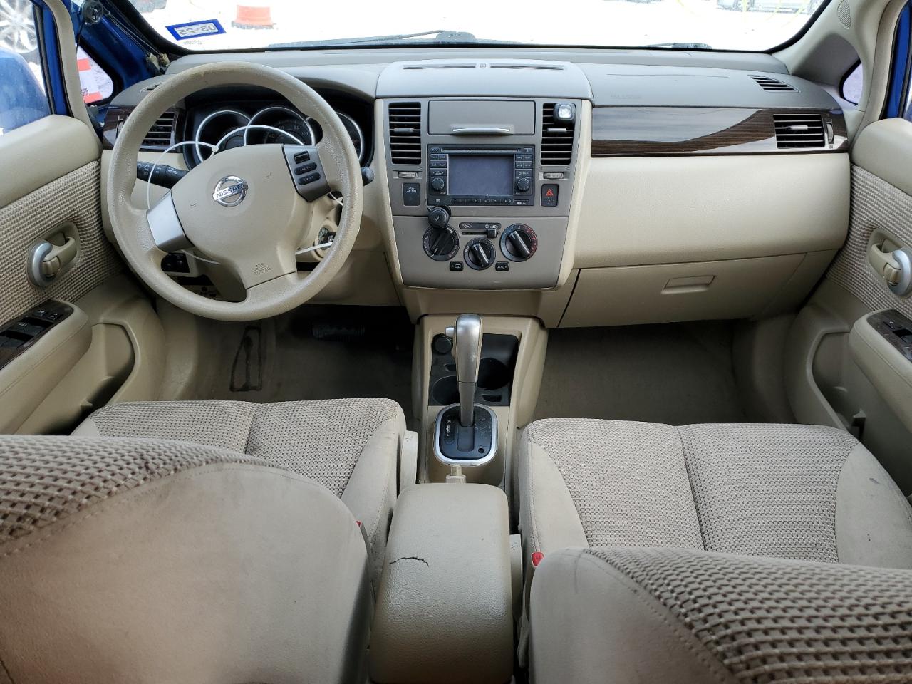 2010 Nissan Versa - Image 8