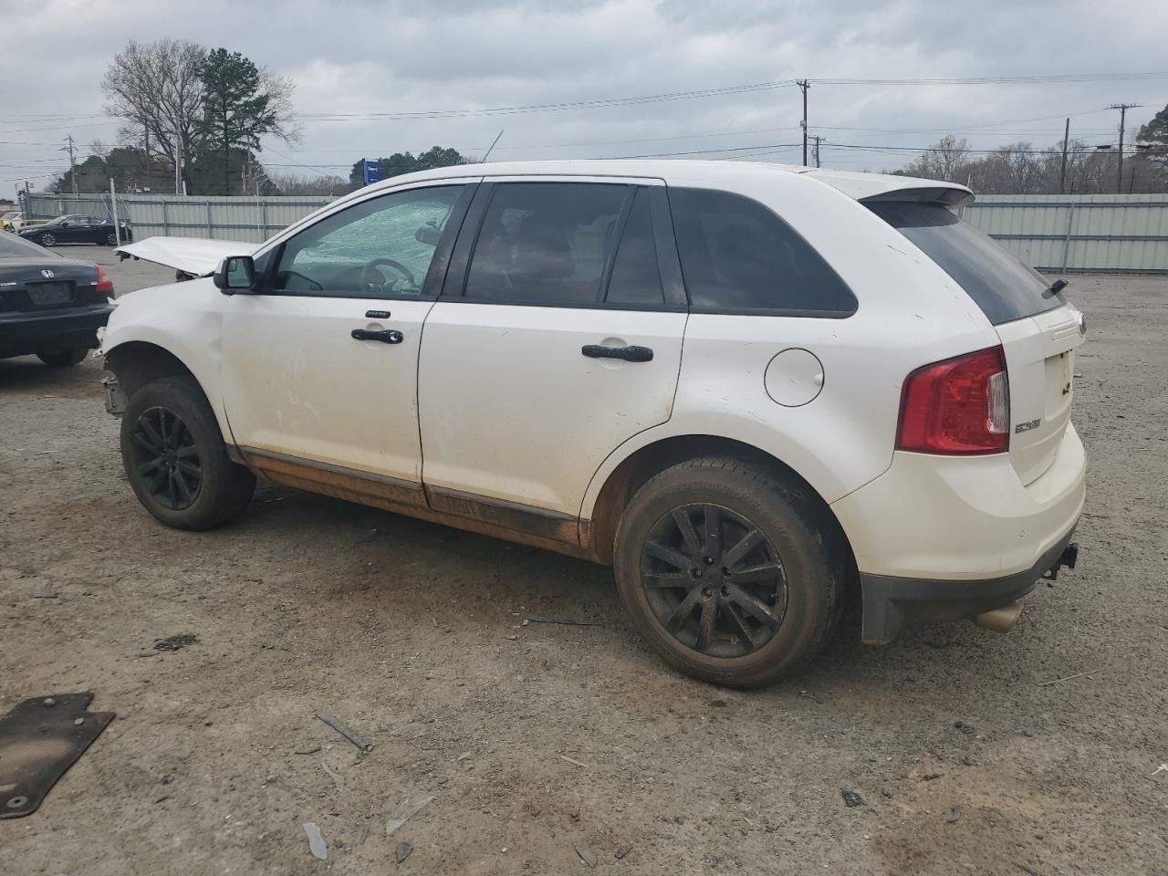 2011 Ford Edge - Image 2