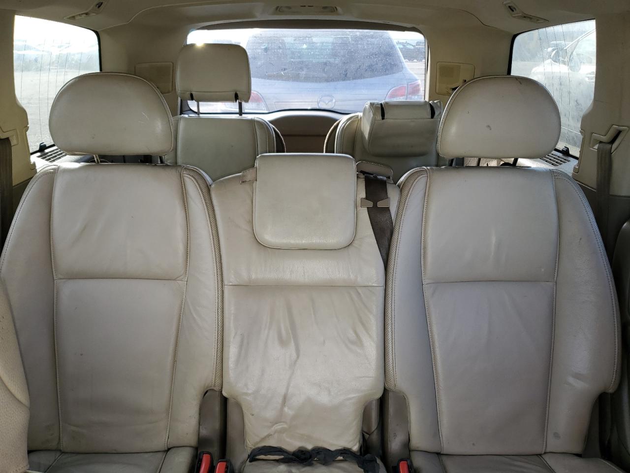 2010 Volvo XC90 - Image 10