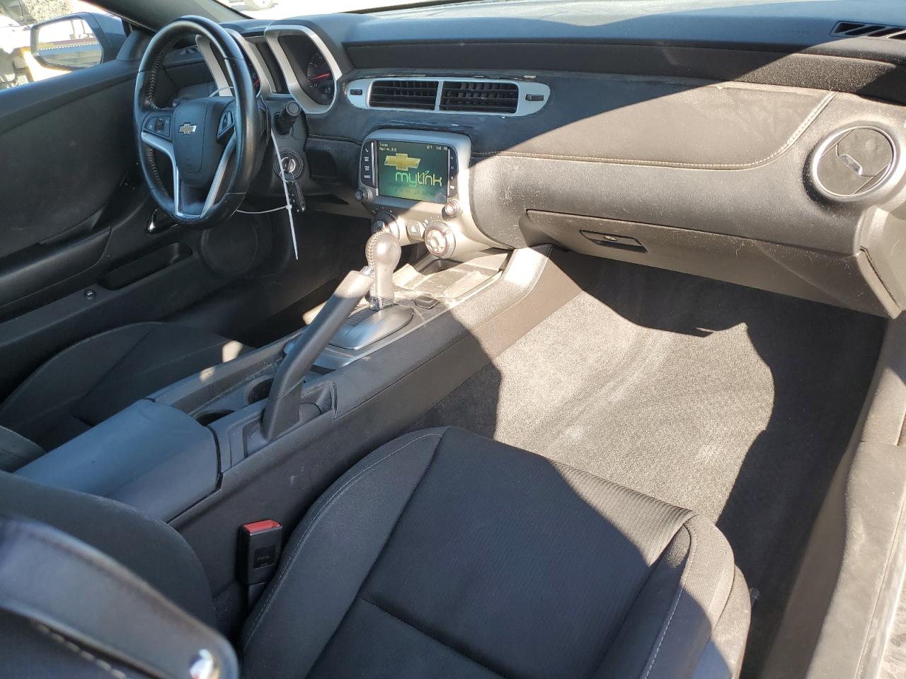 2014 Chevrolet Camaro - Image 8