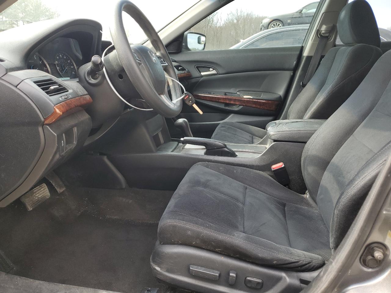 2010 Honda Accord - Image 7