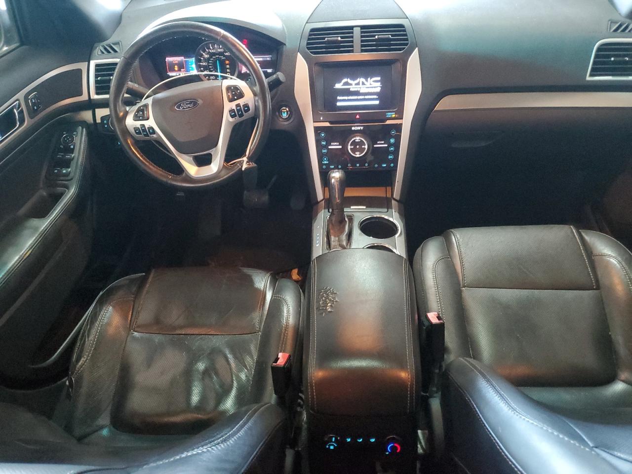 2013 Ford Explorer - Image 8