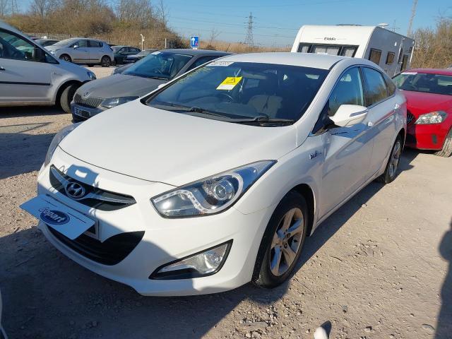 HYUNDAI I40 ACTIVE 2013