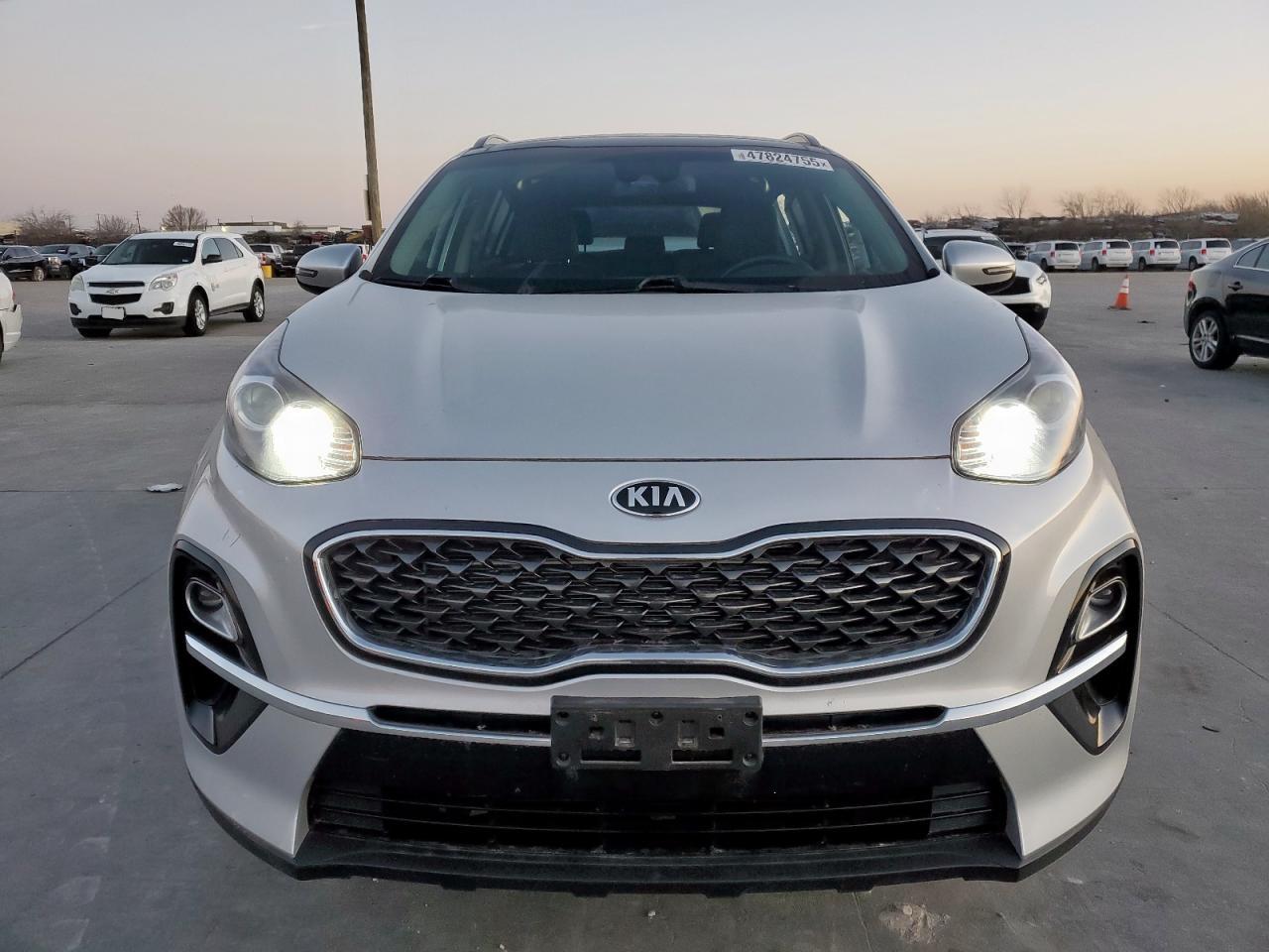 2022 Kia Sportage - Image 5