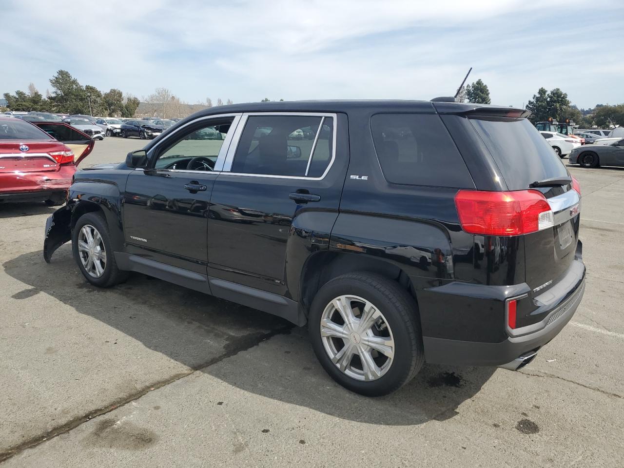 2017 GMC Terrain - Image 2