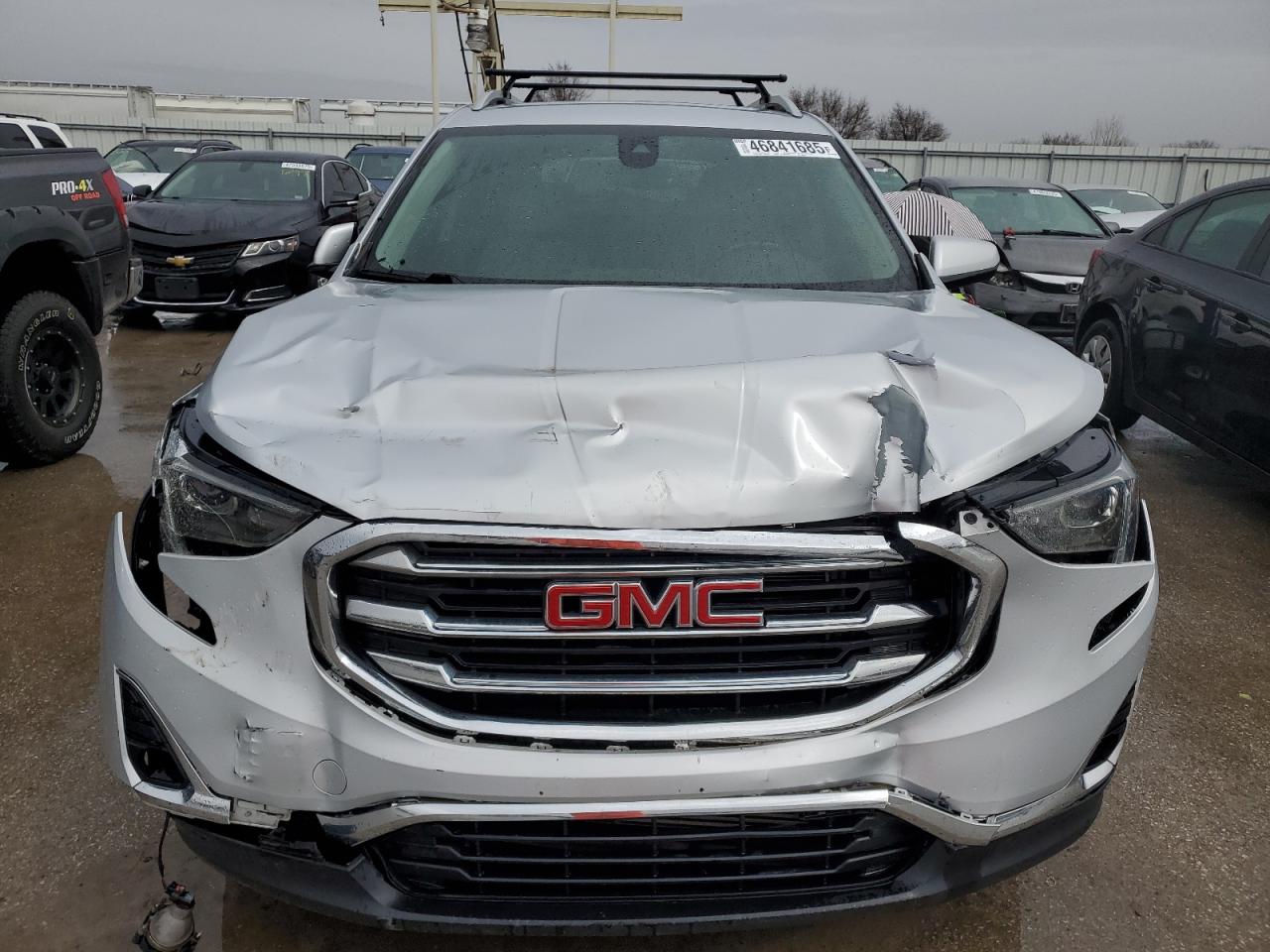 2020 GMC Terrain - Image 5