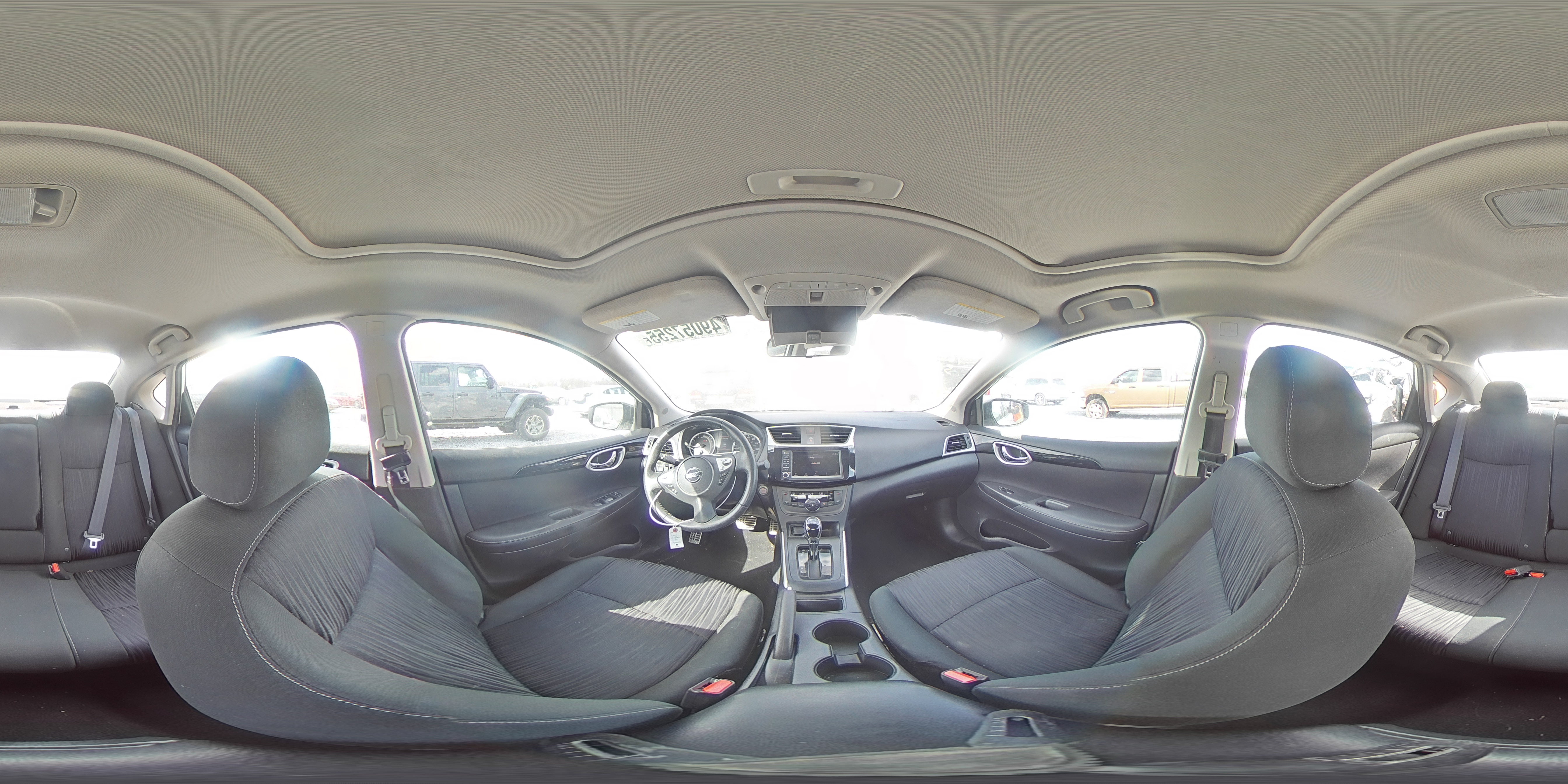 2019 Nissan Sentra - Image 13
