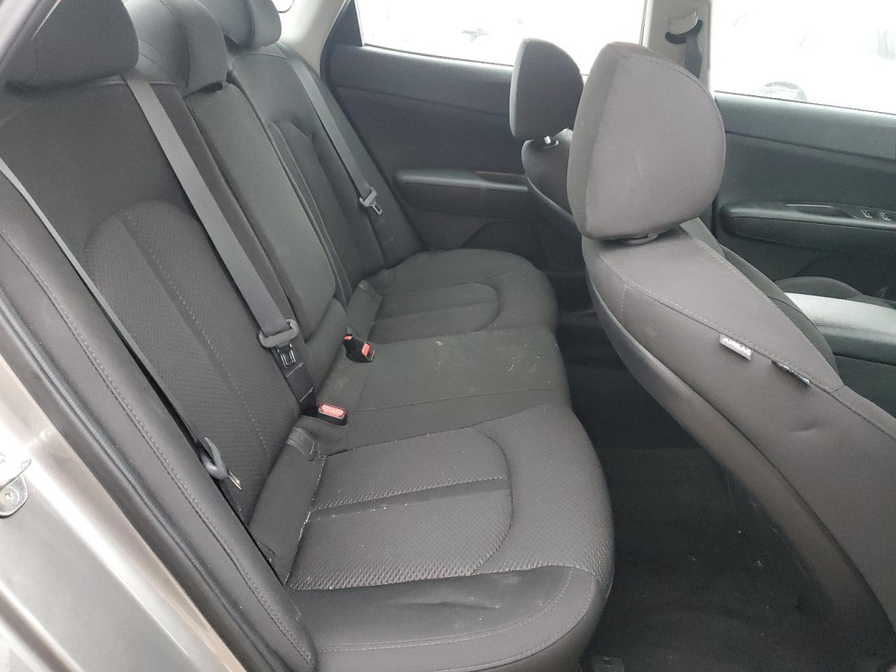 2018 Kia Optima - Image 10