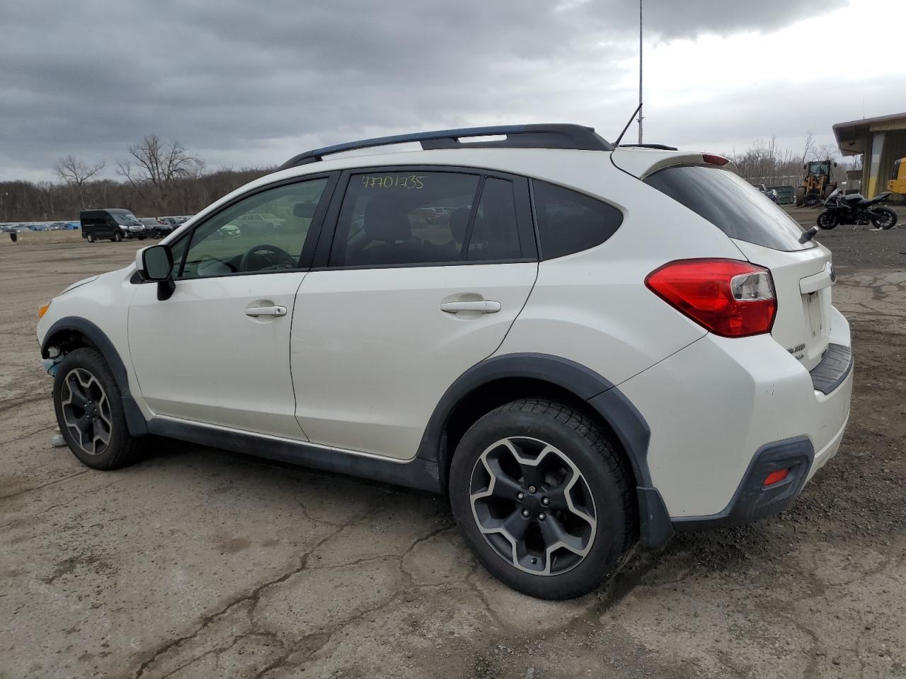 2014 Subaru XV - Image 2