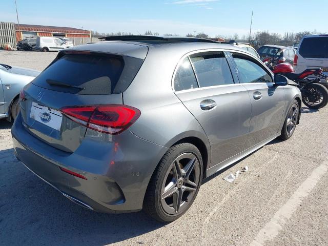 2018 MERCEDES-BENZ A 200 AMG LINE PREMIUM + 