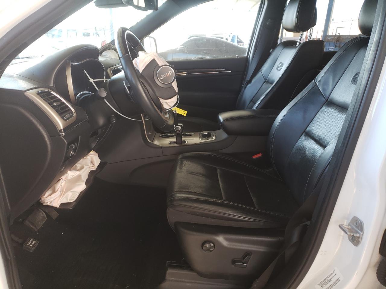 2014 Jeep Grand Cherokee - Image 7