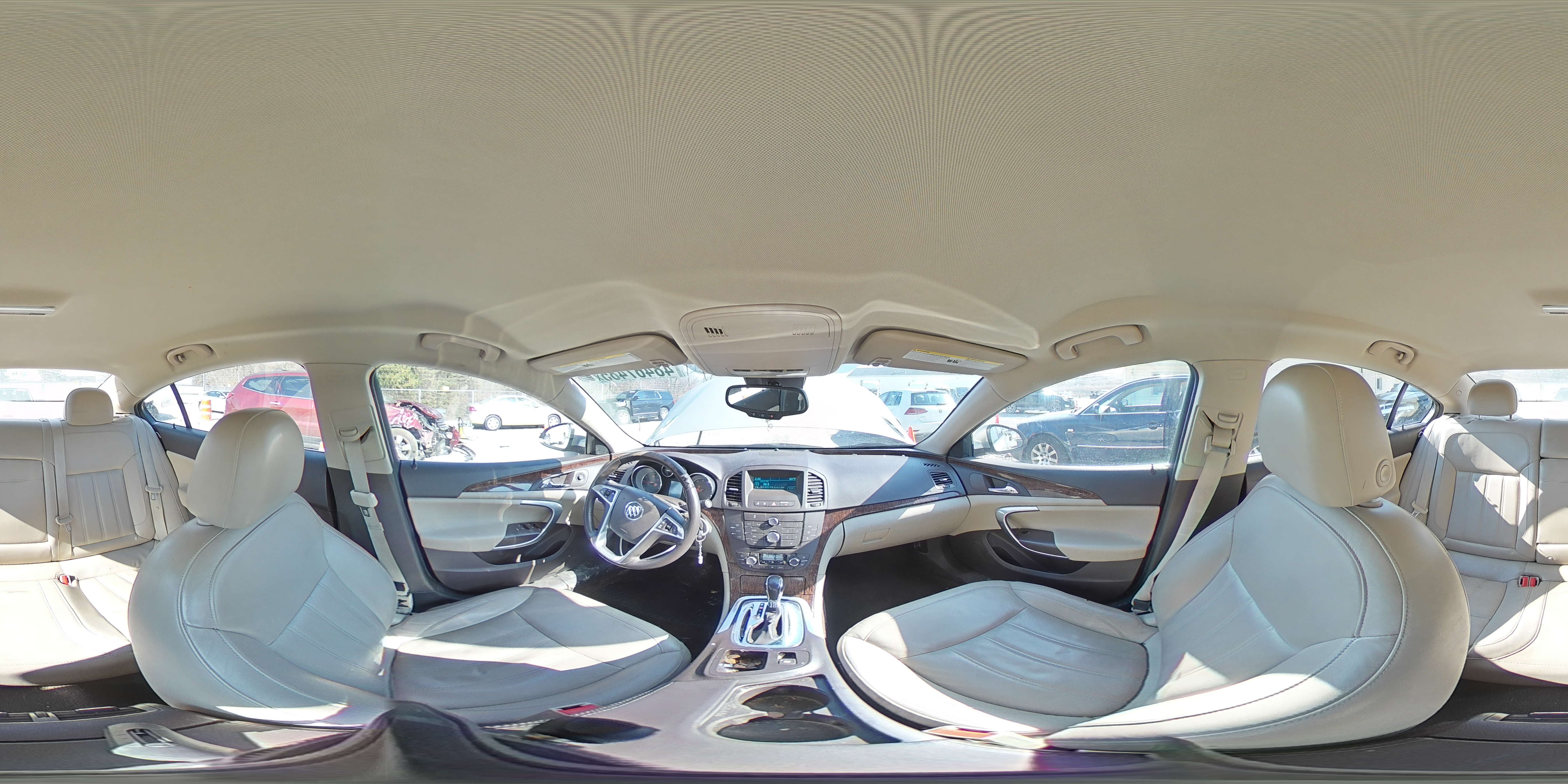 2012 Buick Regal - Image 13