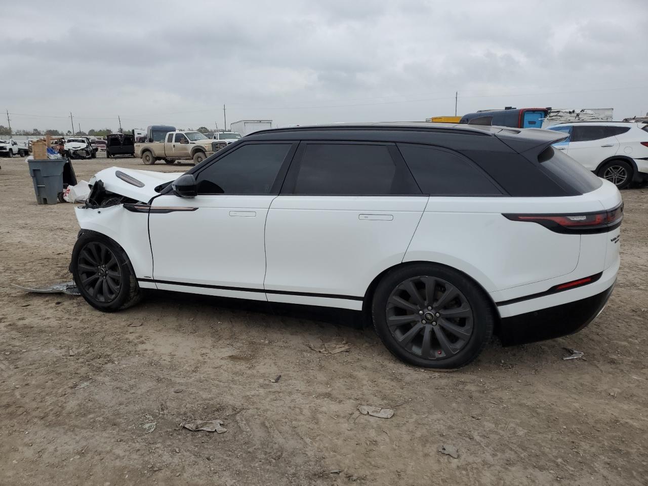 2018 Land Rover Range Rover - Image 2