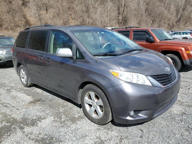 Мінівени TOYOTA All Models 2014 Сірий