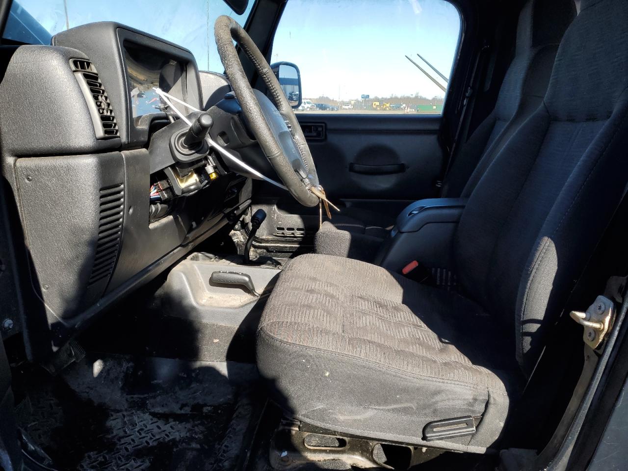 2003 Jeep Wrangler - Image 7