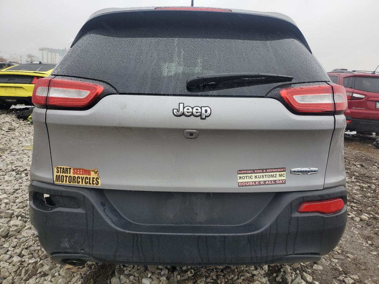 2018 Jeep Grand Cherokee - Image 6