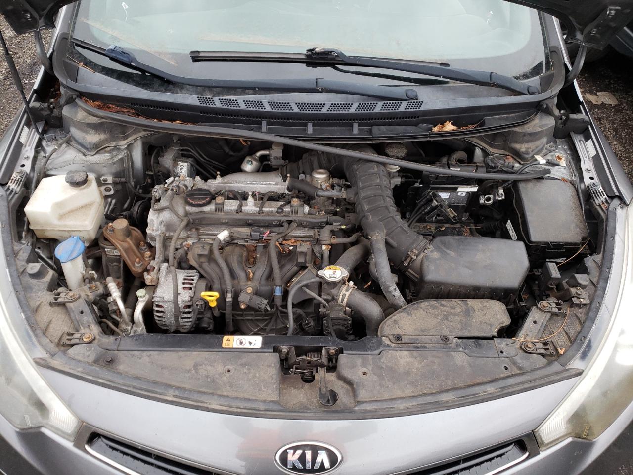 2015 Kia Forte - Image 11