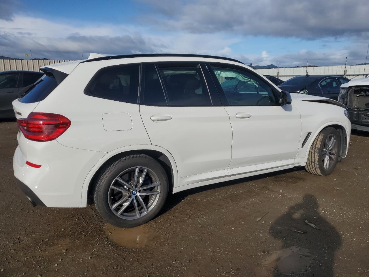 2018 BMW X3 - Image 3