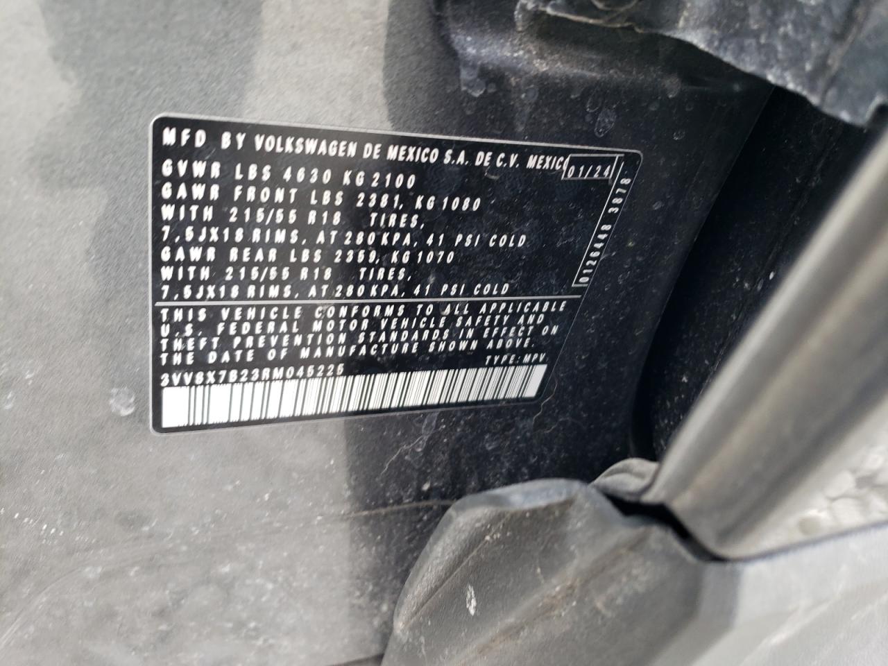 2024 Volkswagen Taos - Image 13