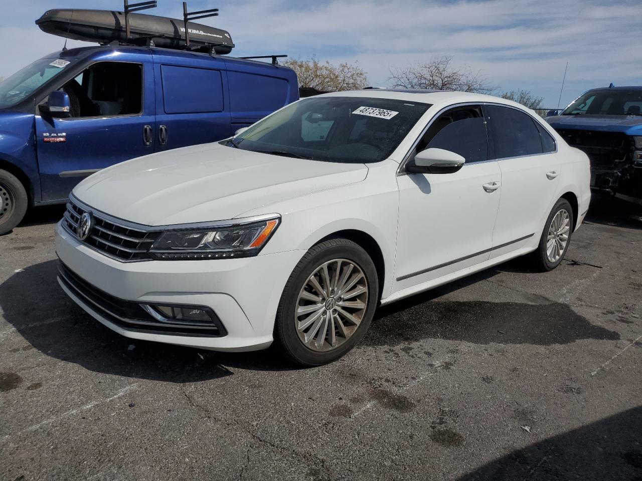 2017 Volkswagen Passat Se na sprzedaż w North Las Vegas, NV - Minor Dent/Scratches