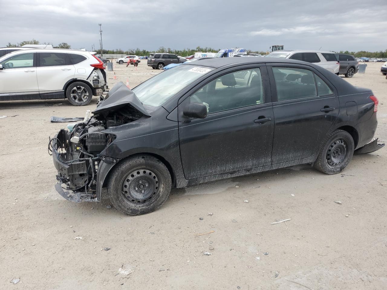 2009 Toyota Yaris - Image 1