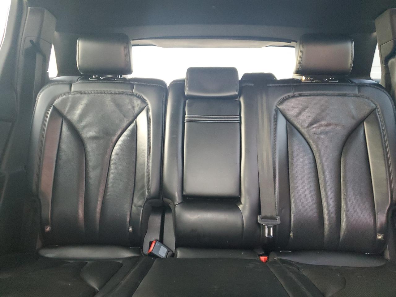 2019 Lincoln Nautilus - Image 10