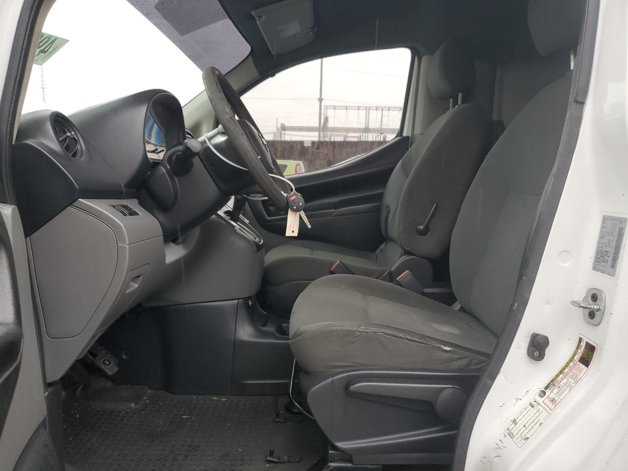 2015 Nissan NV - Image 7