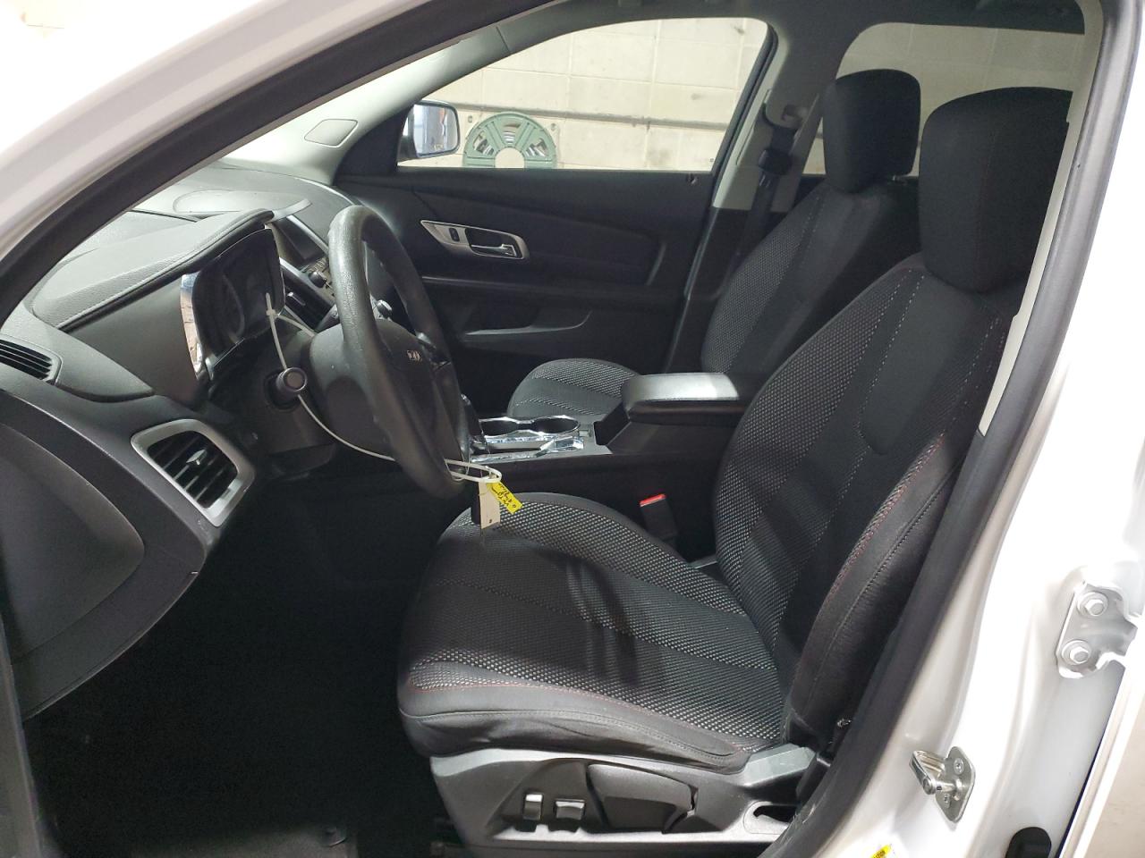 2016 GMC Terrain - Image 7