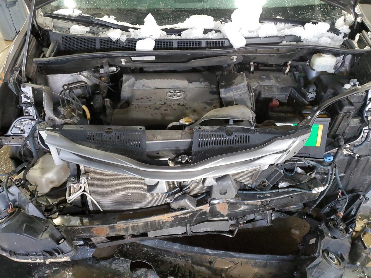 2014 Toyota Sienna - Image 12