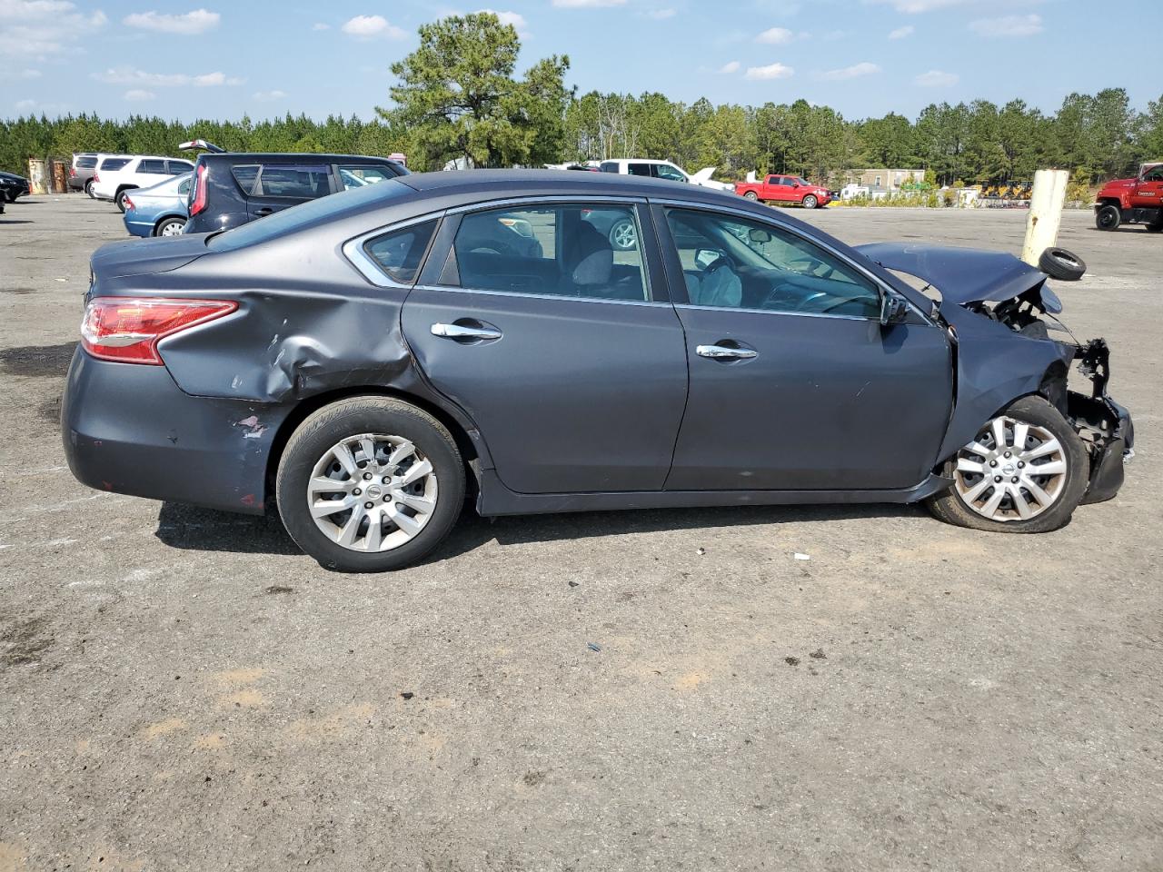 2013 Nissan Altima - Image 3
