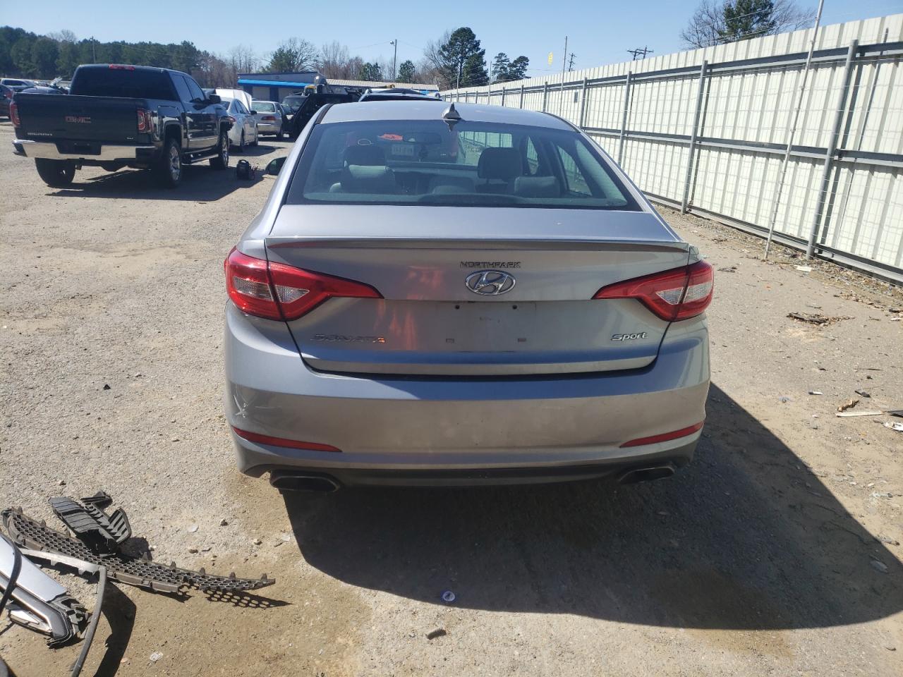 2015 Hyundai Sonata - Image 6