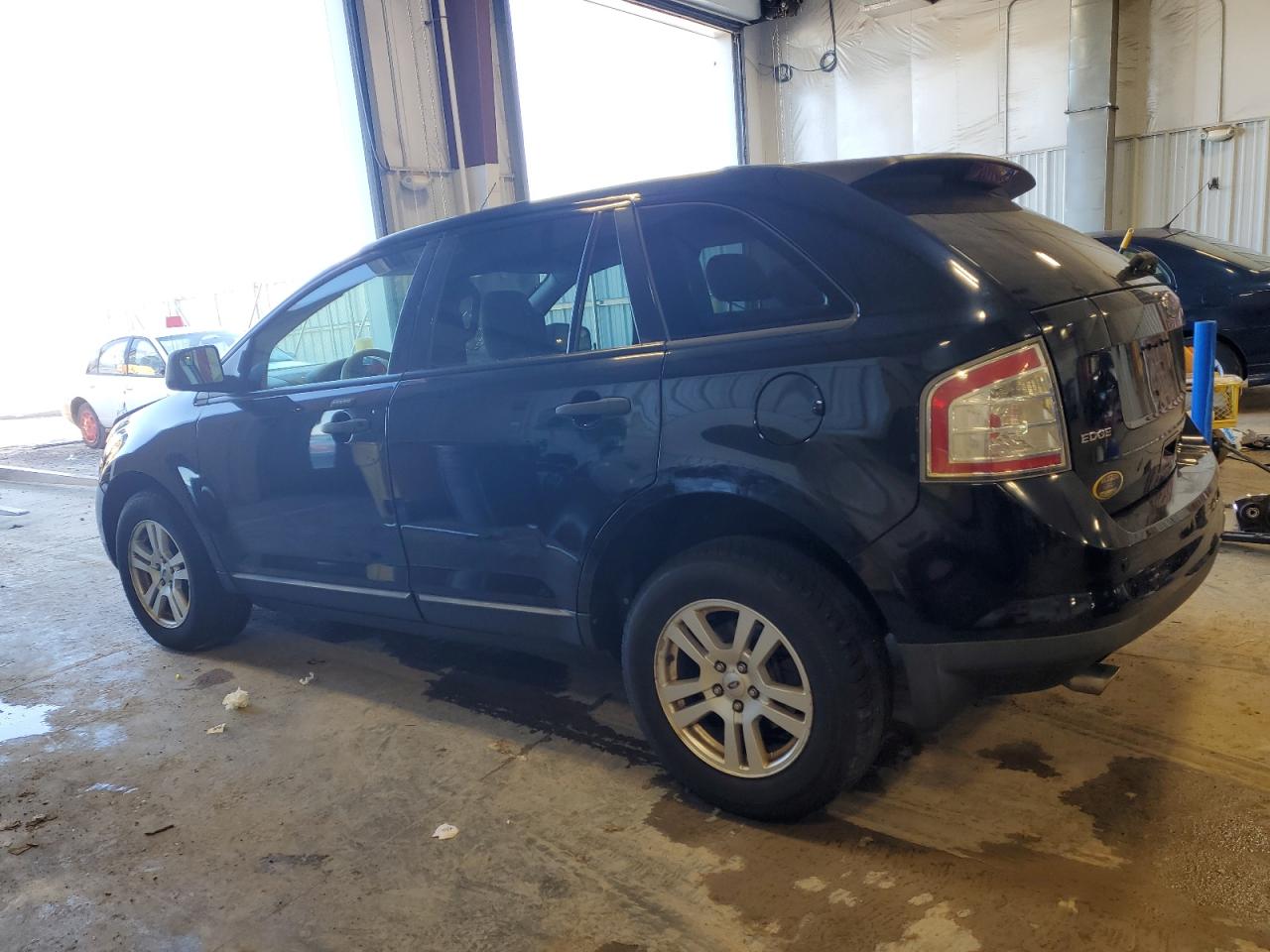2010 Ford Edge - Image 2
