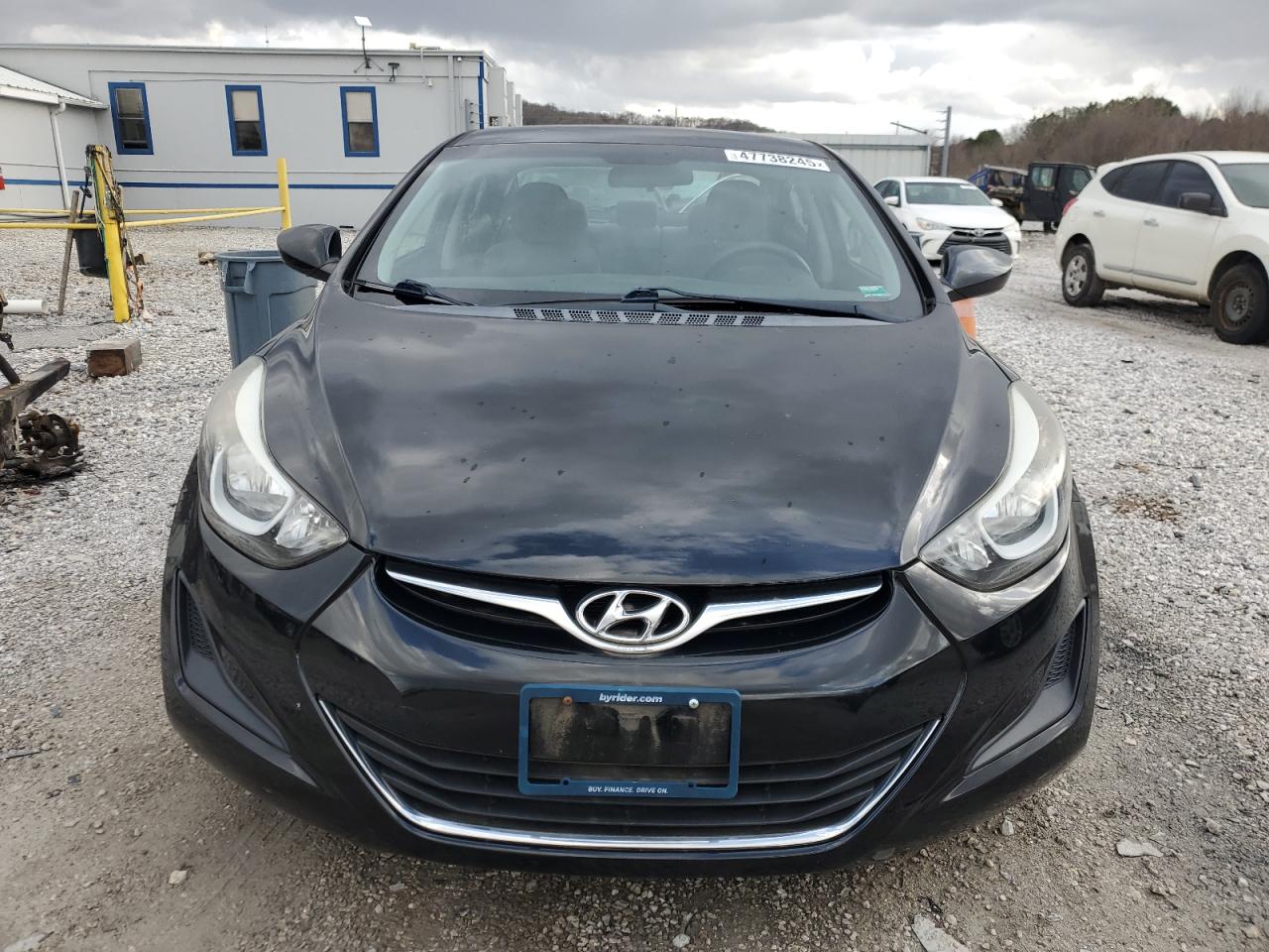 2016 Hyundai Elantra - Image 5