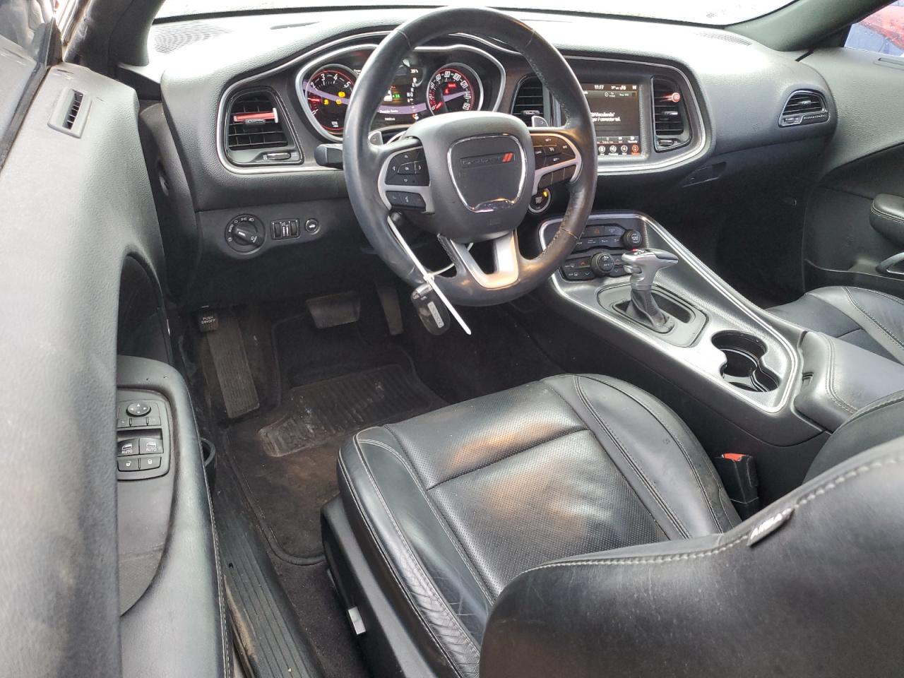 2018 Dodge Challenger - Image 8