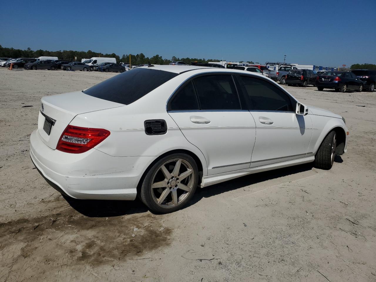 2014 Mercedes-Benz C-klasse - Image 3
