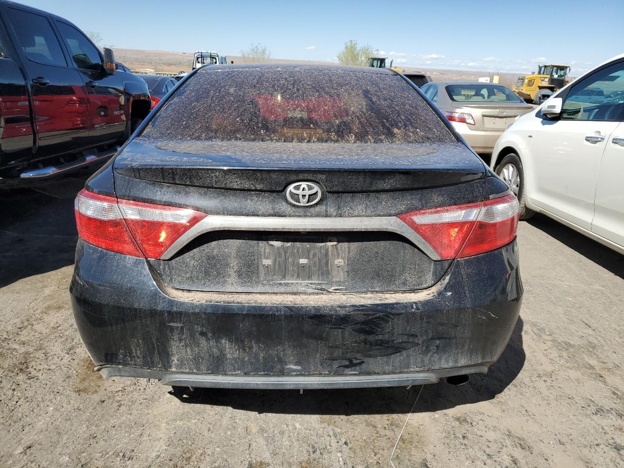 2016 Toyota Camry - Image 6