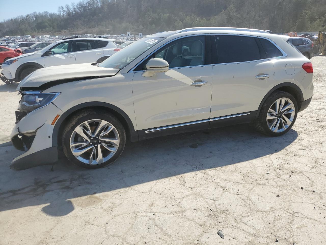 2018 Lincoln Mkx Reserve იყიდება Hurricane-ში, WV - Front End
