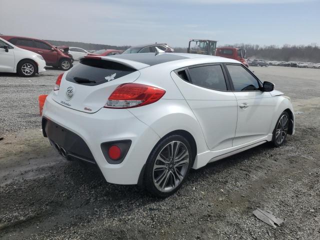  HYUNDAI VELOSTER 2016 Biały