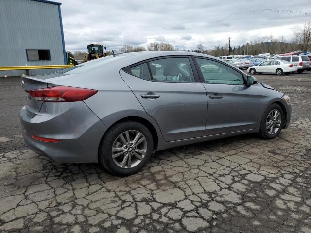  HYUNDAI ELANTRA 2018 Серый